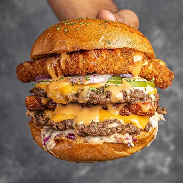 Big Papi Smash Burger de Lo Muyayo en Santo Domingo