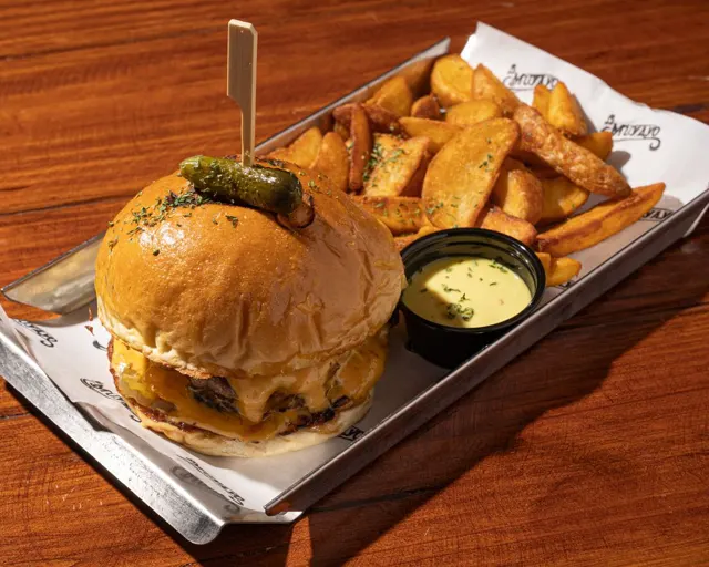 Jalapeño Smash de Lo Muyayo en Santo Domingo